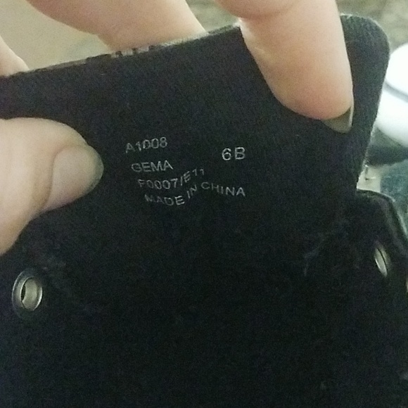 🌹Coach lace up sneakers size 6B - Picture 7 of 8